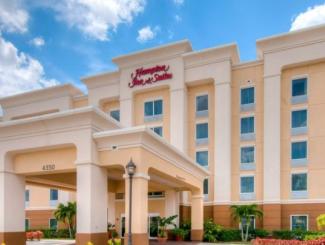 Hampton Inn & Suites Fort Myers-Colonial Blvd. - The Beaches of Fort Myers & Sanibel